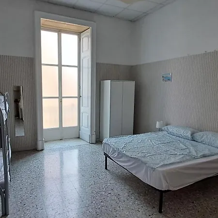 بيت ضيافة Blu Star